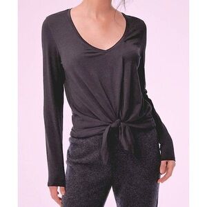 Aritzia Babaton Mindy Pima Cotton Tie Front Long Sleeve Tee in Black | Size M